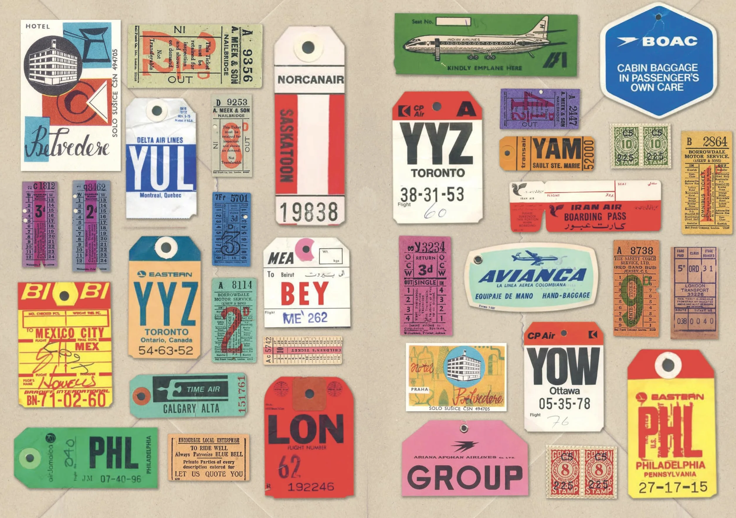 The Curious Collectibles Sticker Book /anglais