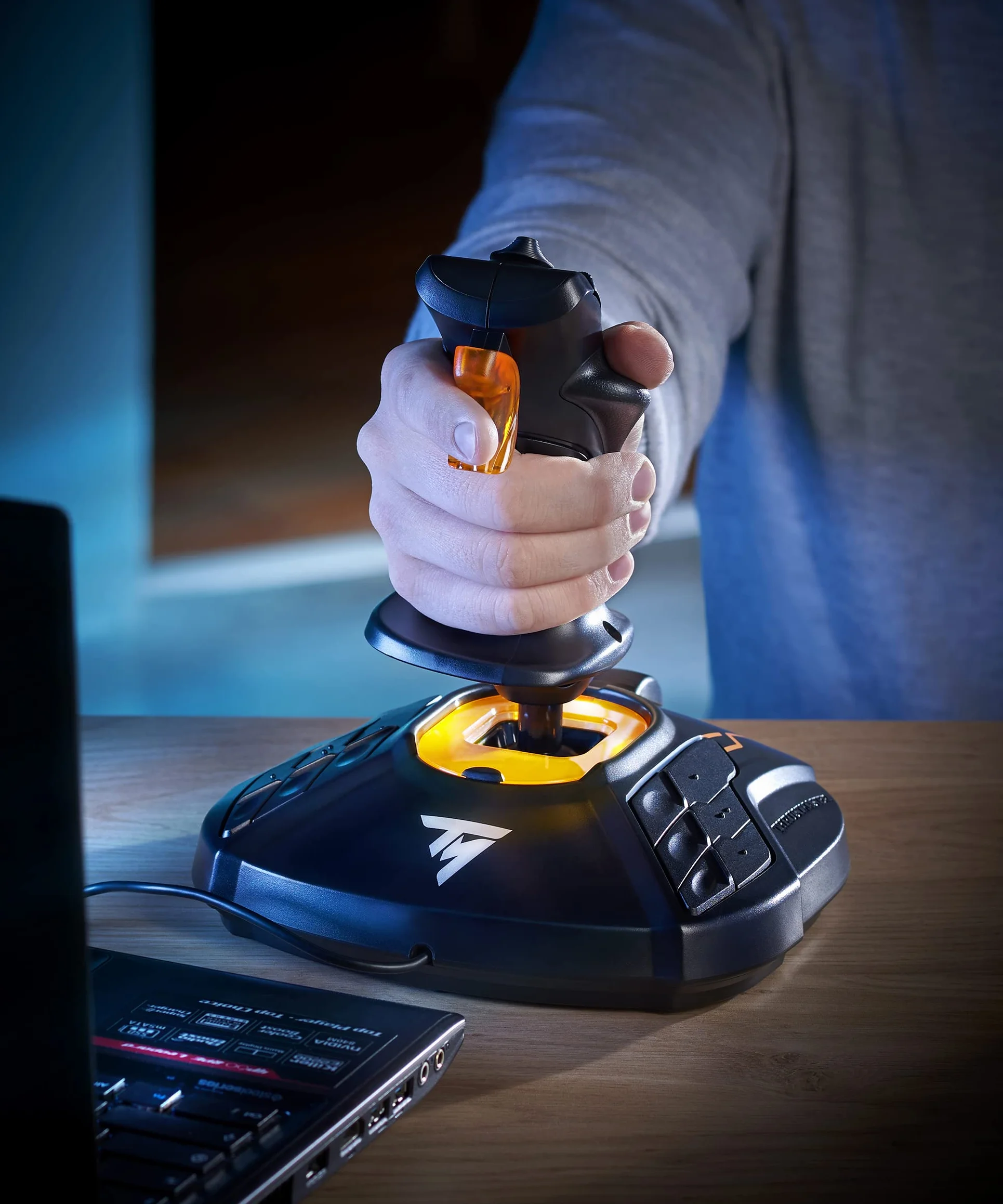 Thrustmaster T16000M FCS - Ambidextralny system sterowania lotem z technologią H.E.A.R.T HallEffect AccuRate dla PC